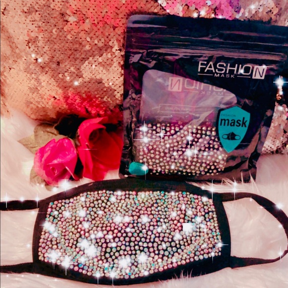 Face Mask - Picture 1 of 1